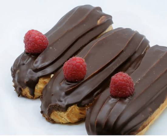 Raspberry Eclair