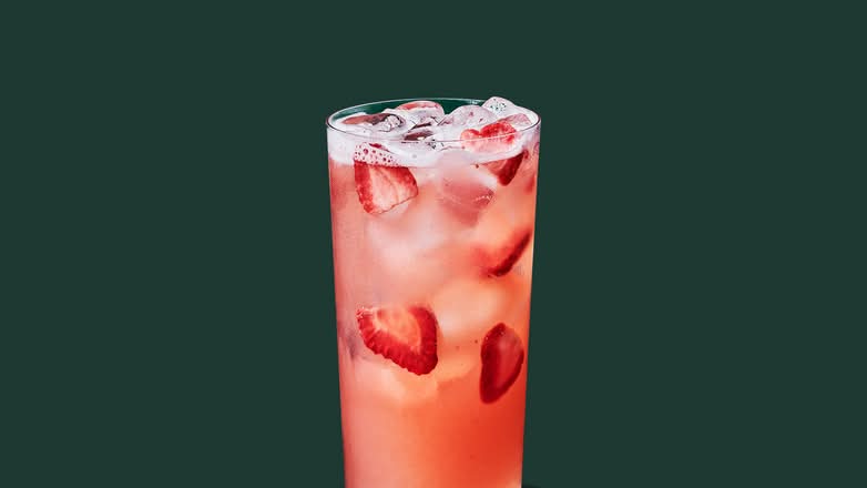 Strawberry Açaí Lemonade Refresher