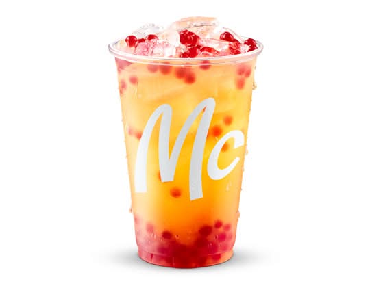 Med Mango Pineapple Refresher [180.0 Cals]