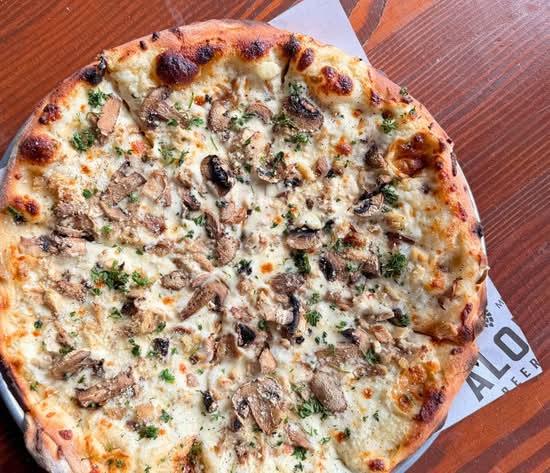 Chicken Alfredo Pizza