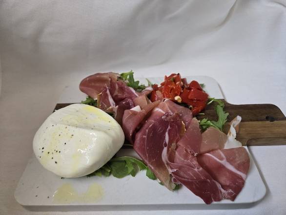 Burrata e Prosciutto