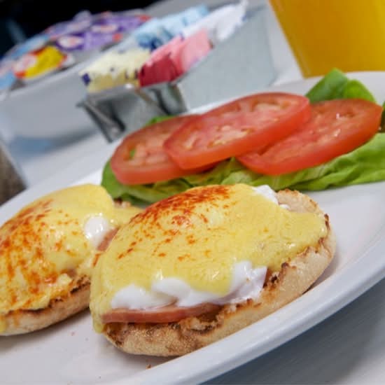 Eggs Benedict