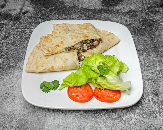 Chicken (Quesadilla de Pollo)