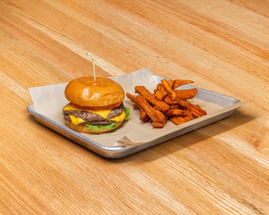 Slater’s Cheeseburger