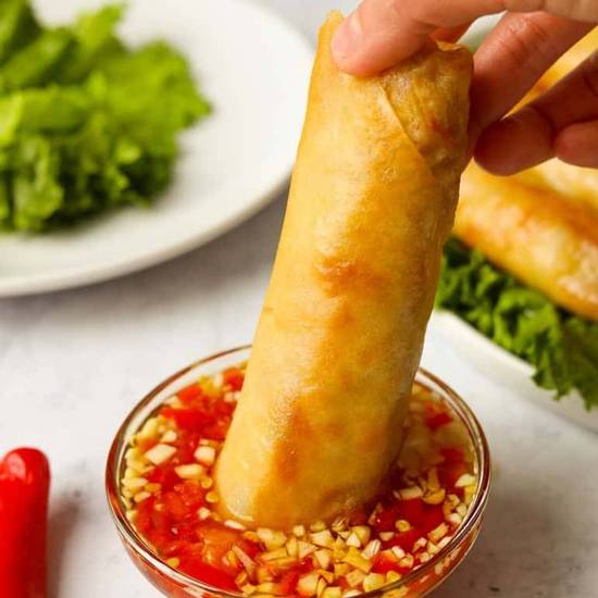 Egg Roll (2 pcs)