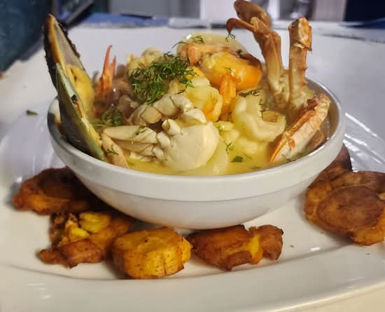 Cazuela de Mariscos