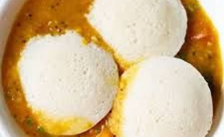 Sambar Idli (4 PC)