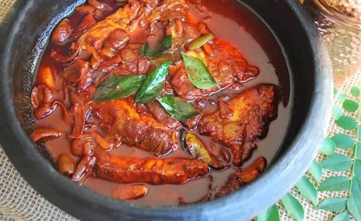 Shaap Meen Curry