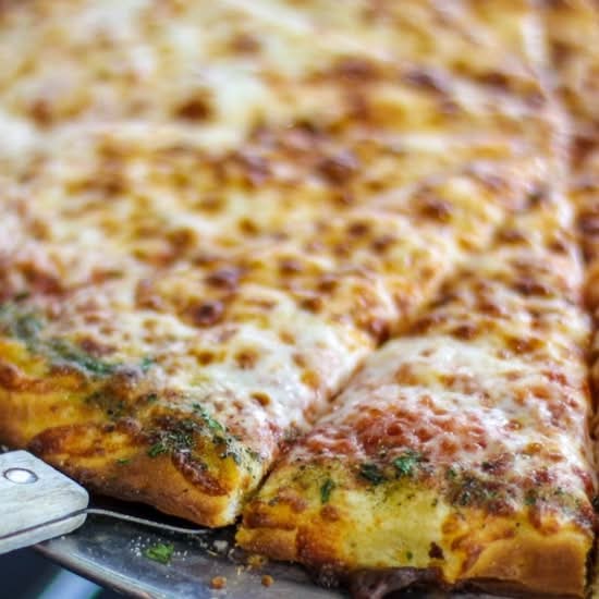 Medium Cheese Pizza
