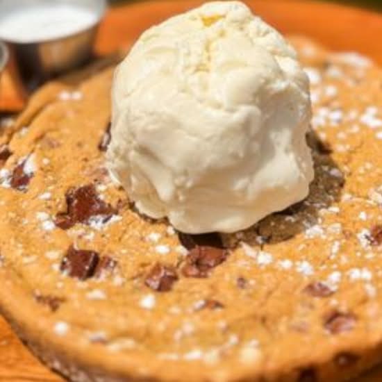 Grand Cookie A la mode