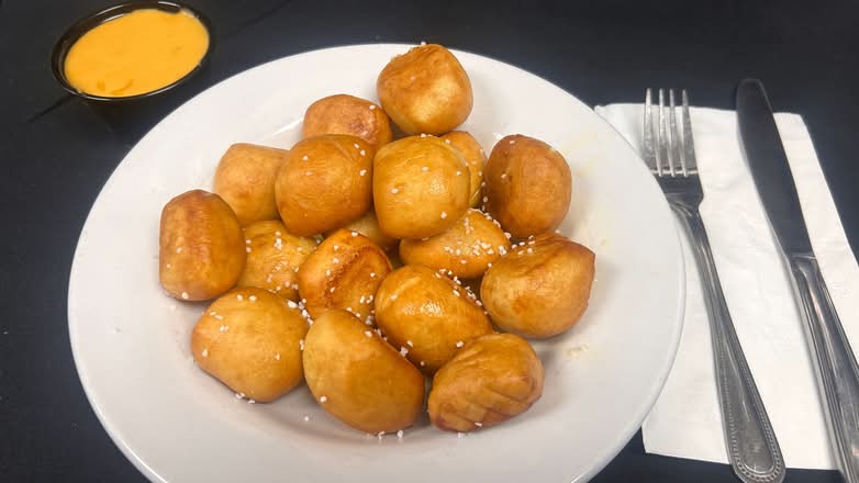 Pretzel Bites