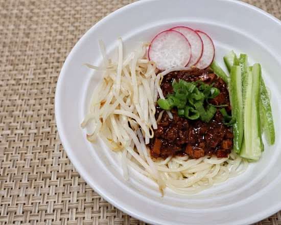 Peking Minced Pork Noodle
