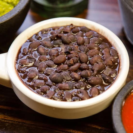 Borracho Black Beans