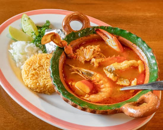 Caldo De Mariscos