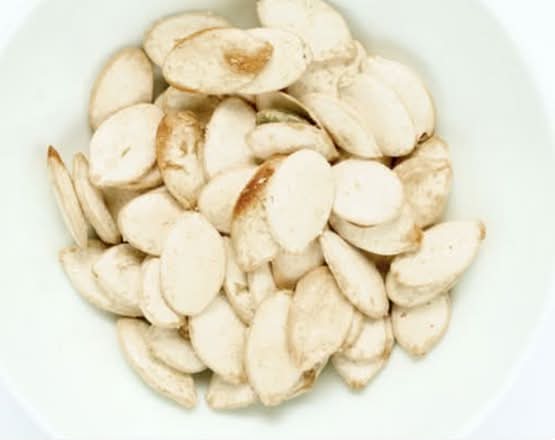 Dry Roasted Salted In-shell Pumpkin Seeds (1/2 lb)