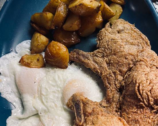 Fried Pork Chops (2 pcs)