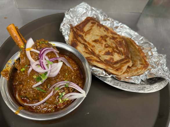 Mutton Nalli Masala With Parotta 2 PCS