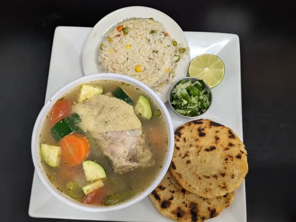 Sopa De Pollo