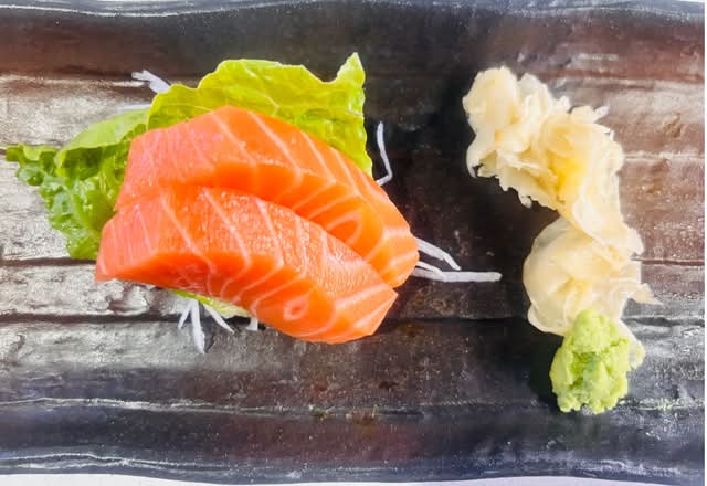 Salmon Sashimi