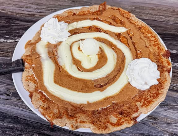 Cinnamon Roll Pancake