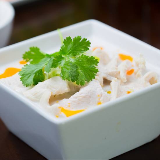 Tom Kha