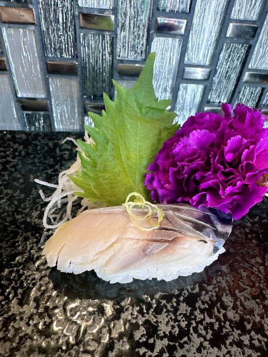 Mackerel sushi