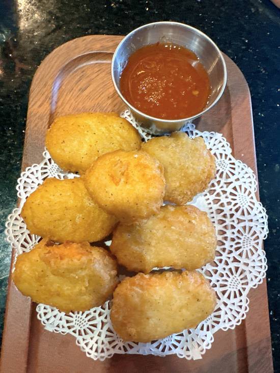 Chicken Nuggets (6pcs)
