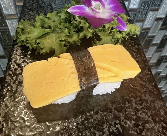 Egg omelette sushi