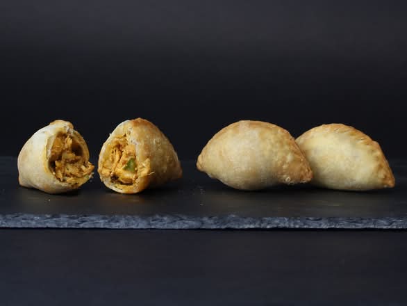 Spicy Chicken Empanada - 3pc.