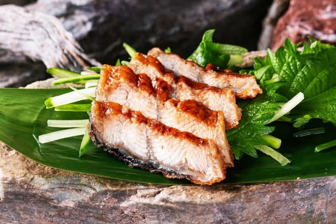 Eel Sashimi