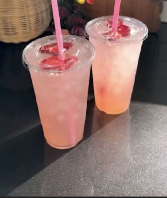 Strawberry Lemonade