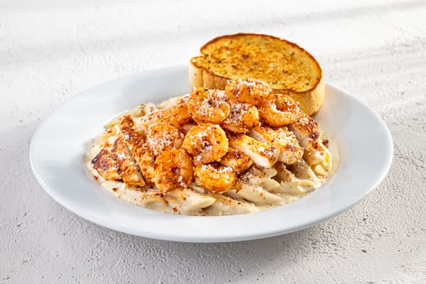 Shrimp & Chicken Cajun Pasta