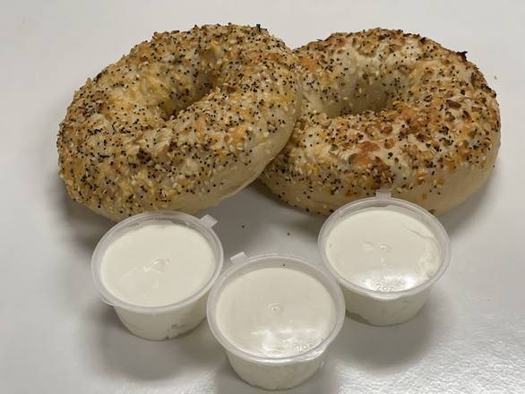 Everything Bagel with Cream Cheese