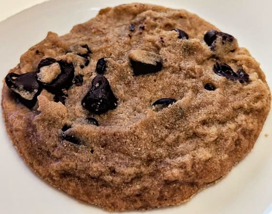Chocolate Chip Cookie