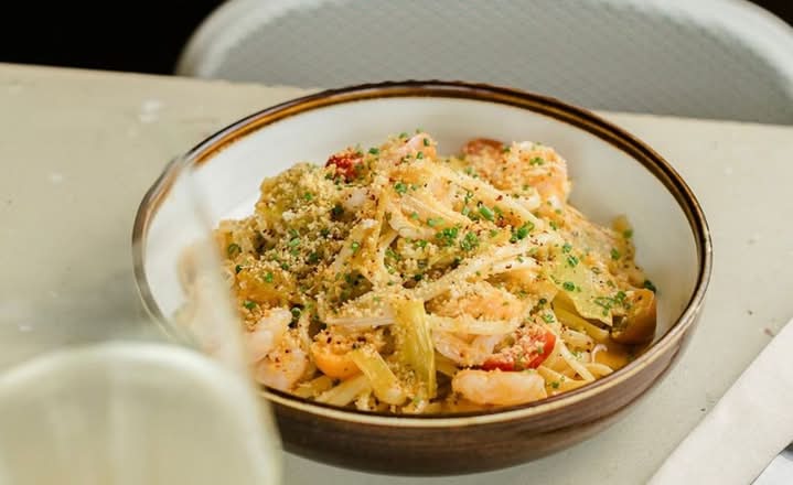 Chili Butter & Prawn Linguini