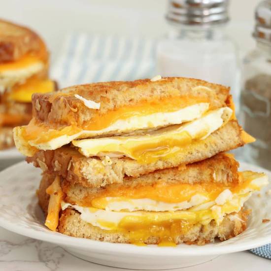 2 Eggs and Cheese