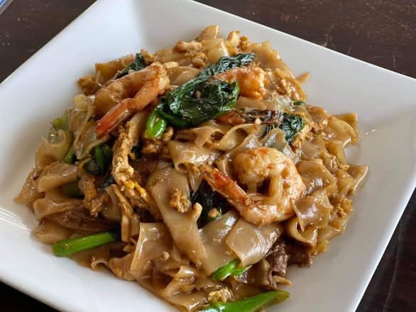 Pad See Ew