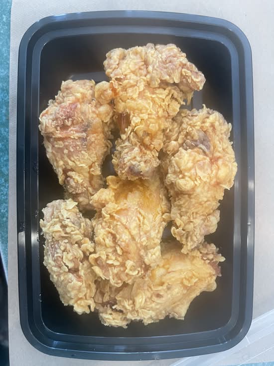 12. Fried Chicken Wing (6 Pieces)