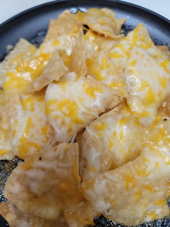 Chips & Cheese / Chips con Queso