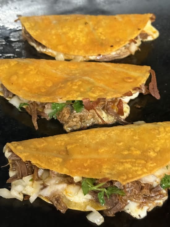 Quesa Birria Taco