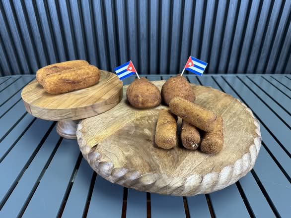 Yuca Rellena / Stuffed Yucca