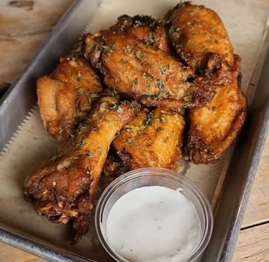 7 Bone-In Wings