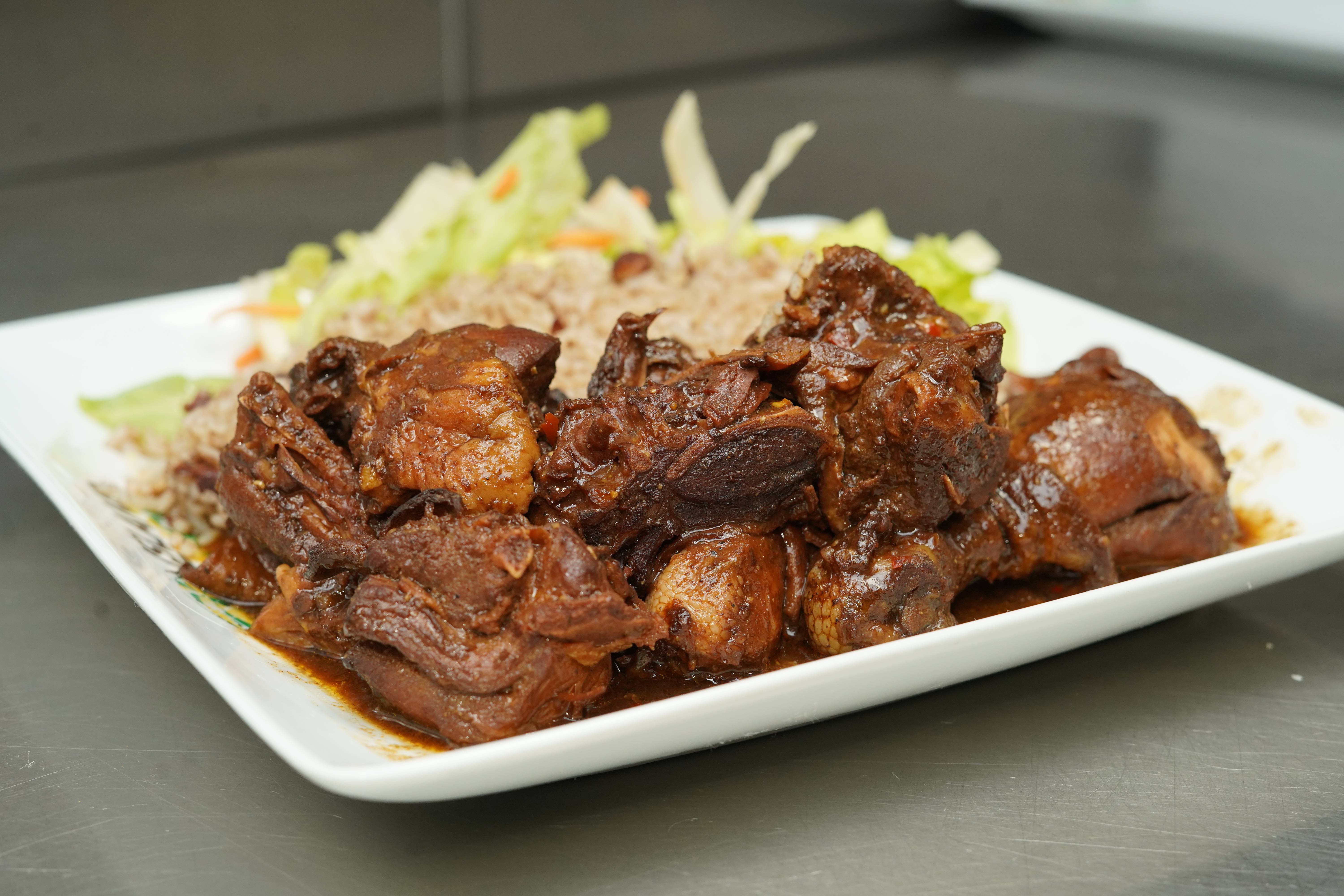 BROWN STEW CHICKEN