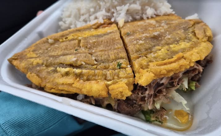 Jibarito Pernil