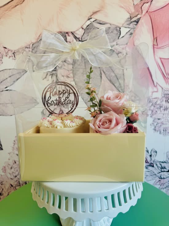 Amazing Gift Cake