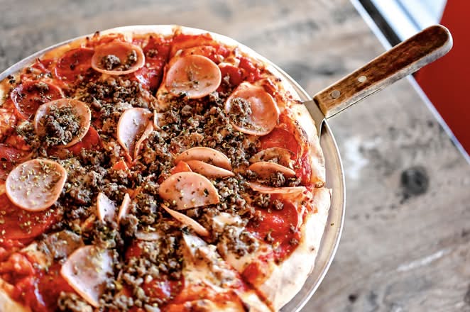 Meat Lovers Pizza (Medium)