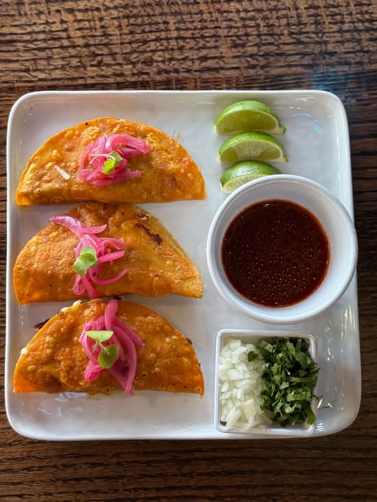 QUESA BIRRIA