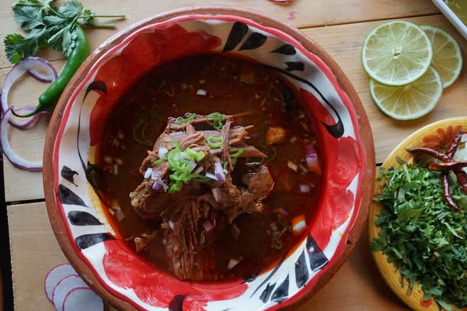 Birria en Consome