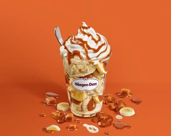 Dulce Split Dazzler Sundae