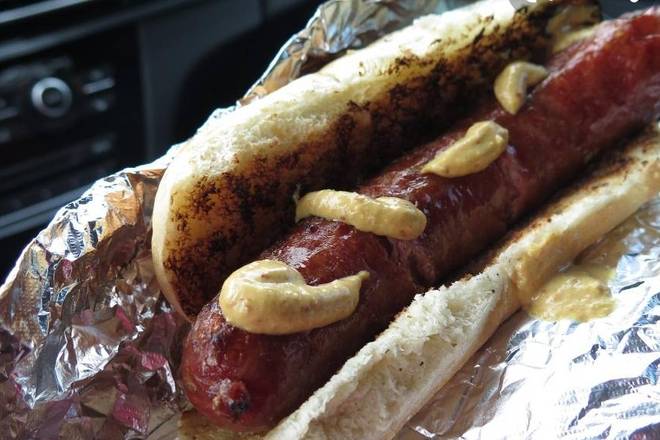 Jerk Hot Dog